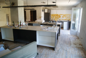 FLEURY D'AUDE (11) : - Azamo